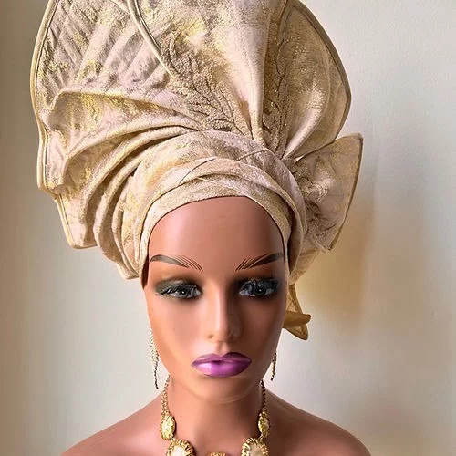 Graceful Fascinator Turban One